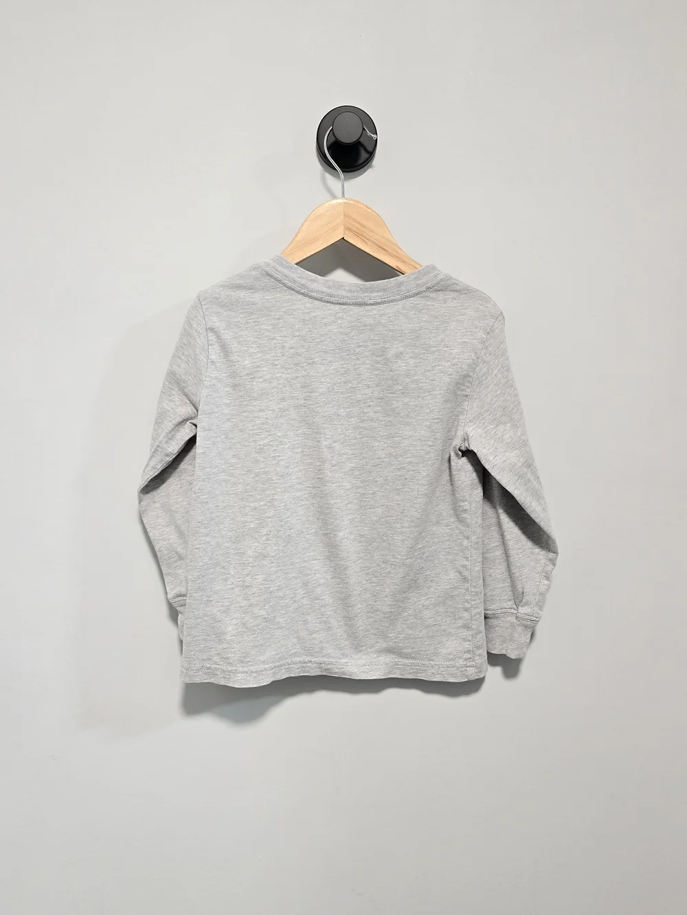 Ralph Lauren Kids' Long-Sleeve V-Neck Tee in Light Gray with Navy Pony